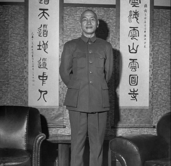 蒋介石在台湾土改为何没死一个人