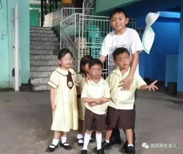 长得像个小学生 却已经是老师了?这"超级童颜"也太显嫩了