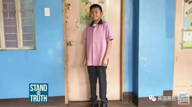 长得像个小学生 却已经是老师了?这"超级童颜"也太显嫩了