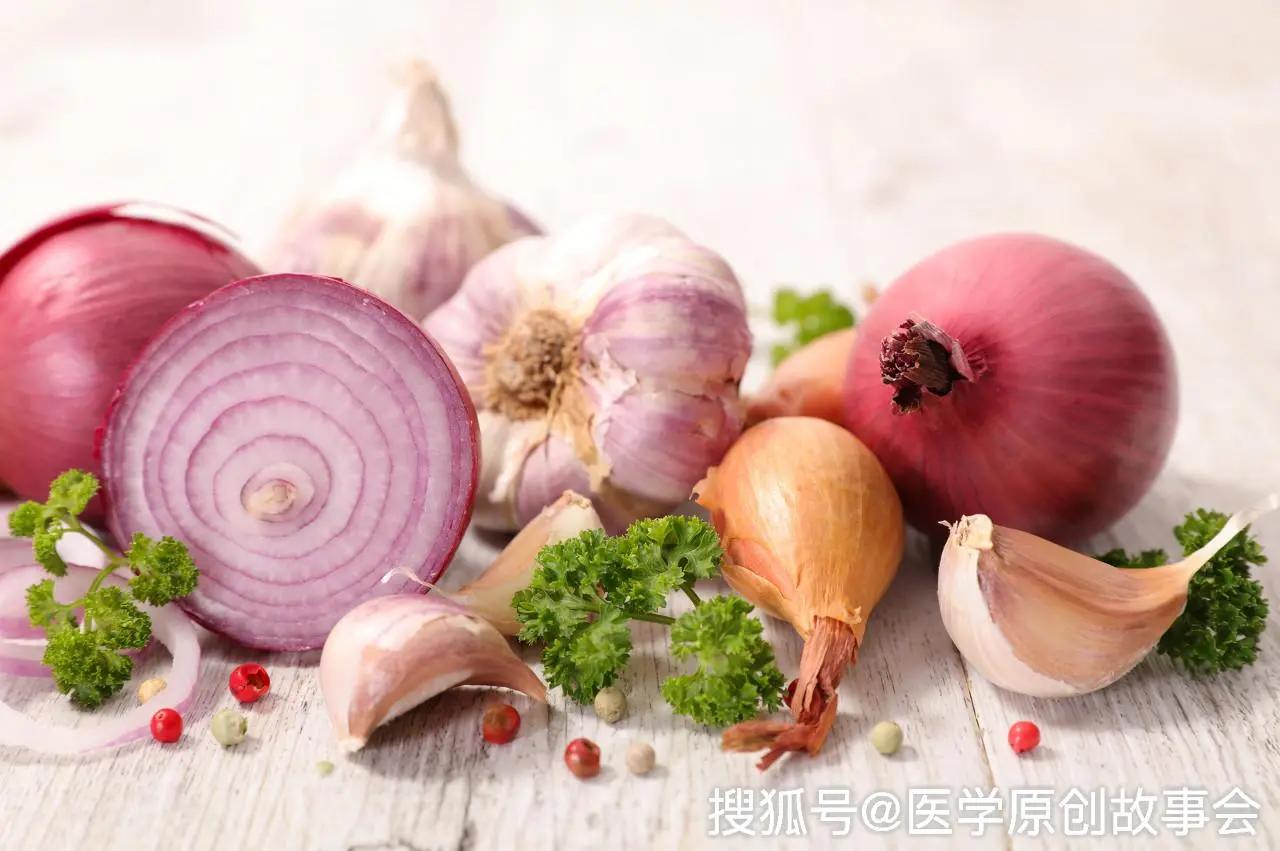 长寿的四种食物找到了 大蒜排在第二位 排在首位的竟然是它