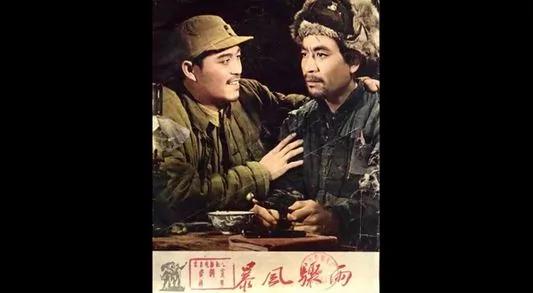 【老照片】农民刚在土改中拿到土地就被中共合作化拿走了