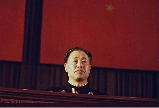 【老照片】百年冥诞入土为安 赵紫阳埋骨民间 远离八宝山真好!
