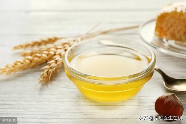 蜂蜜水的功效 经常喝一点 身体得到4个改善!