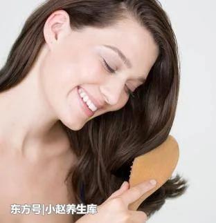 长寿的人 一般都有"三勤 四多" 做到其中一点 离长寿近一步
