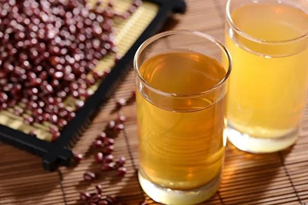 红豆水除体湿消水肿 但不是人人适合喝