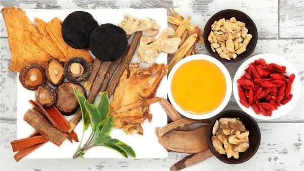 中药西药隔多久吃?这种药忌讳同时吃!
