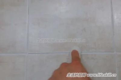 简单一招 让家里磁砖接缝处再也不脏!