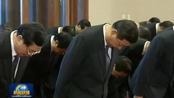 我从向老师鞠躬的好孩子 变成老师看见就害怕的人