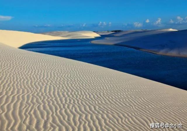 最不可思议的沙漠:本该黄沙漫天却遍地湖泊鱼虾!