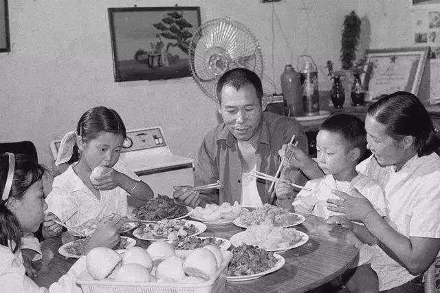 时代记忆 80年代“中国土豪”的生活是这样的