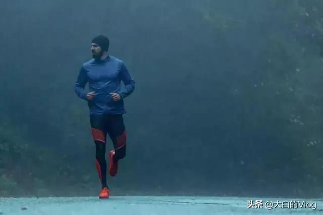 世界上没有什么是跑步不能解决的 如果有 那就再跑一会
