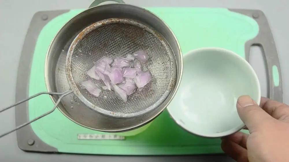 蔬菜生蟲別慌忙打農藥 只需噴洒點它 蔬菜長得繁茂 蟲子不再來 8 20200123052223526