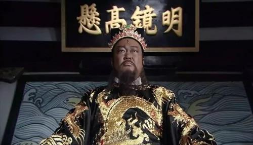 包拯刚正不阿 进谏罢免国戚