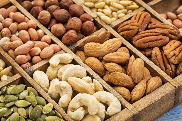 她战胜癌症9年不复发 分享抗癌冰箱16种食物