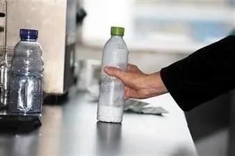 8岁男孩眼球被“融” 终身失明 原因竟是零食里的食品干燥剂