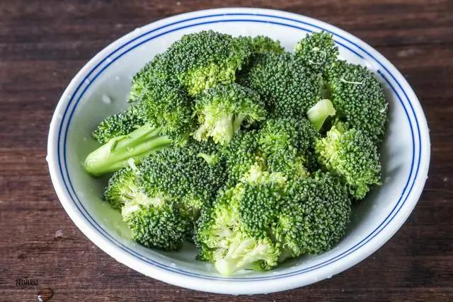 清水洗西蘭花 還不如不洗 學會3個小技巧 蟲卵臟物自動溜出來 2 20200304072213153