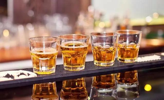 爱吸烟喝酒的人会比其他人更短命?未必!寿命长短主要看3点