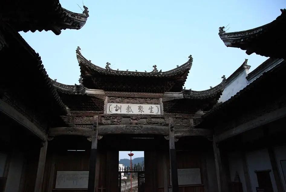 中国古建屋顶上的“怪兽” 你知道多少?
