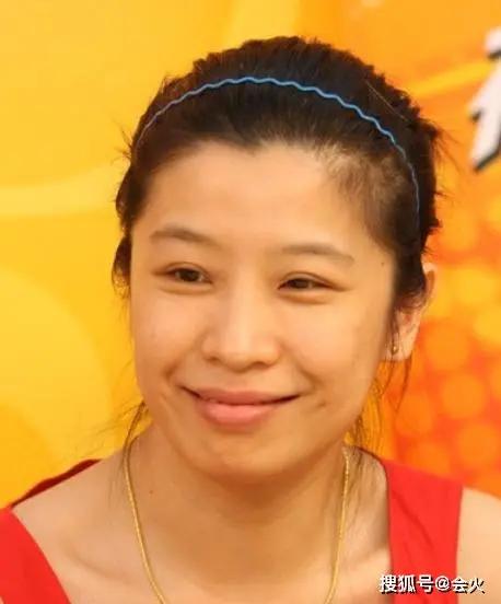 柏林影帝廖凡携妻与好友聚会 打扮低调似路人 妻子来头也不小