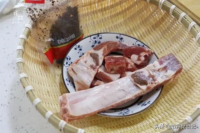 看過廣東人吃排骨 我覺得以前的排骨都白吃了 這也太會吃了吧 4 20200707091906118