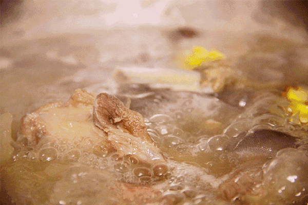 這樣喝湯 身體遭殃!夏季煲湯、喝湯的5大誤區 千萬別犯 5 20200710040311496