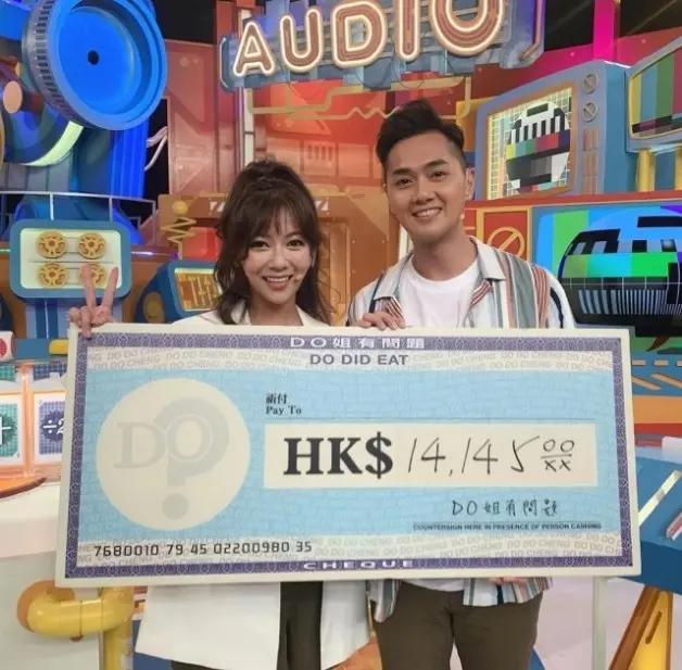 香港女歌手确诊武汉肺炎 薛凯琪受牵连直言要去做测试