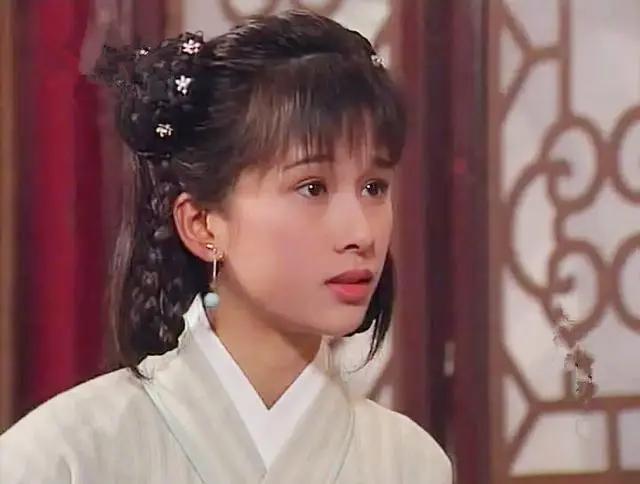 文颂娴庆祝44岁生日 “七魔女”闺蜜团仅一人现身 佘诗曼未露面