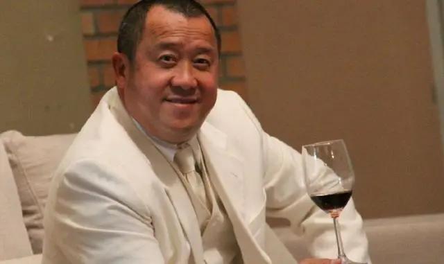 曾志伟二婚妻子病逝!一直都是儿子陪伴在旁 曾志伟在外浪了20年