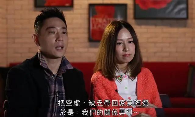 邝文珣为老公庆祝50岁生日 夫妻俩脸贴脸亲密合影大秀恩爱