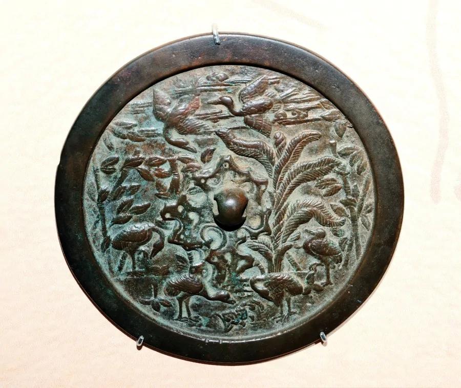 千年古鏡之謎中國古代的「魔鏡」 ＊ 阿波羅新聞網