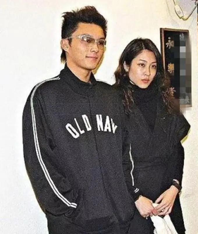 TVB男星杨明专访 坦言亏欠富二代女友 因突发事件延后婚期