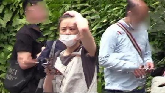 马思纯走出抑郁阴霾 直播时笑容灿烂状态好 6字回应感情现状