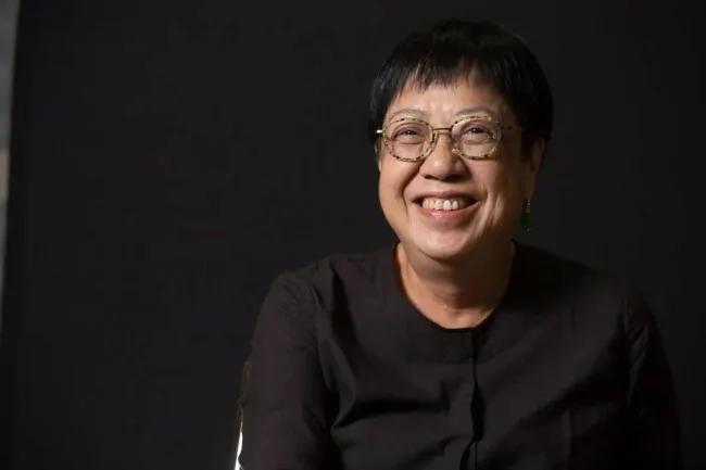 在香港 她是唯一能与男导演抗衡的女性