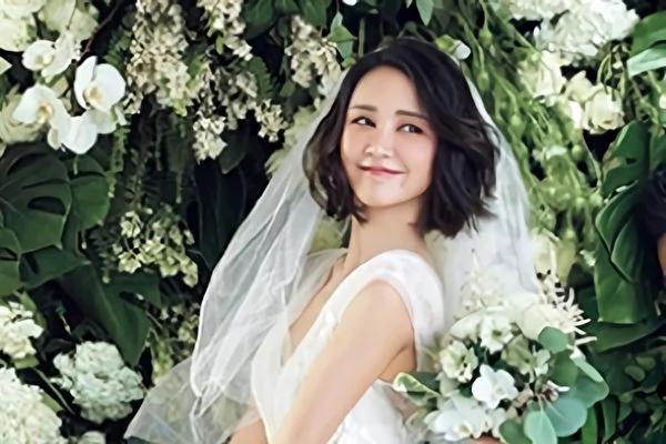 张歆艺为好友拉票 转8.88元赞助费引爆笑