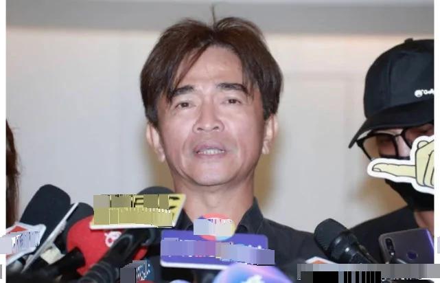 黄鸿升父亲首次透露儿子猝逝细节 突发撕裂性痛楚 从病发到去世仅3秒