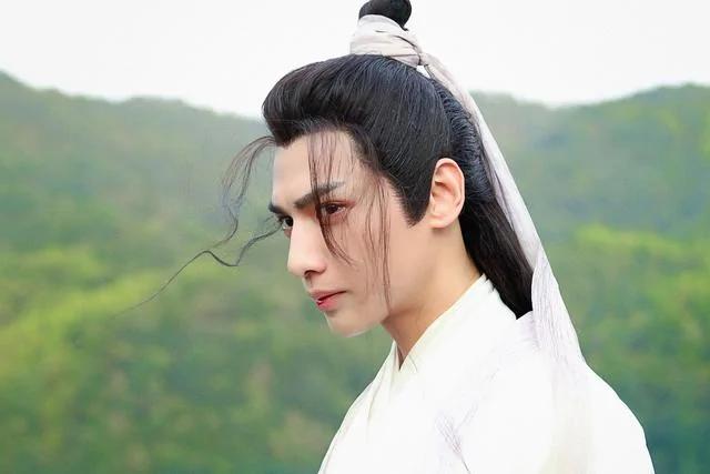 百看不厌的8位男星 李现邓伦肖战上榜