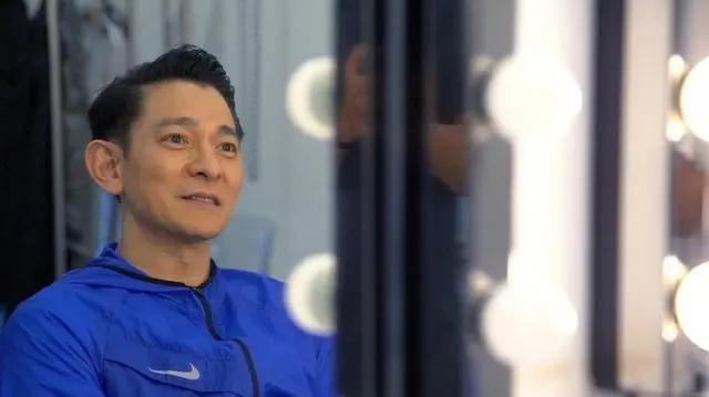 刘德华将迎来59岁生日 连线全球粉丝同欢 宠粉一直是模范