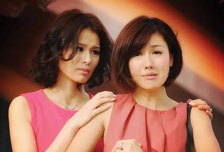 40岁胡杏儿罕谈过往情史 坦言曾遭遇前任背叛 身心都受到伤害