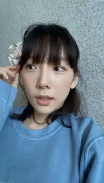 泰妍过中秋被6岁表妹逼疯眼神死 网友:仿佛看到自己