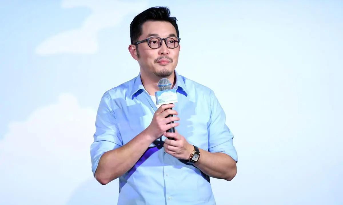 沙溢本想时尚一回却被误会系错扣 邓超3字评价