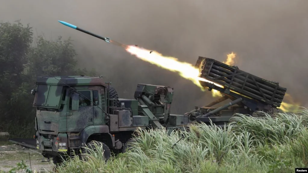 台湾在台中举行汉光军演反登陆实弹演习。（2020年7月16日）