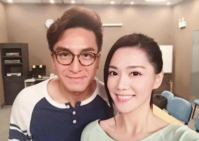 马国明汤洛雯手牵手逛街 被曝有意购入豪宅 计划明年完婚