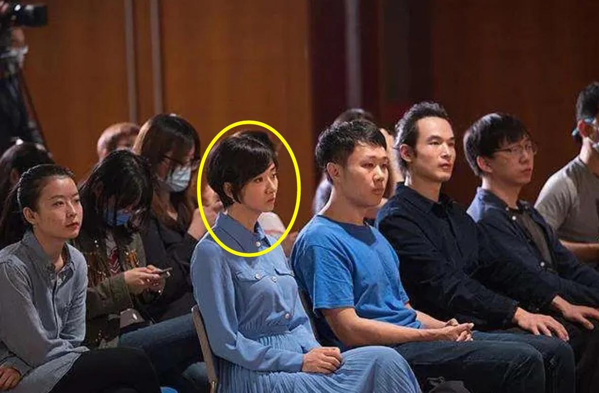 朱一龙被疑隐婚生子 儿子姓皮出生证被扒