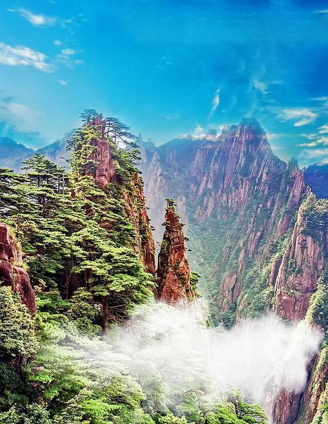 私藏在中国最美的山脉之一吸引无数游客前来 阿波罗新闻网