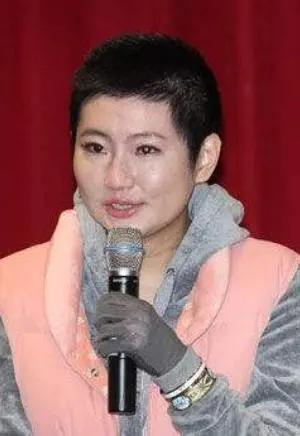 任家萱庆祝火吻重生十周年 分享父亲长文 父亲感谢前女婿张承中有情义