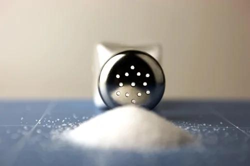重口味伤肾吃到得癌症! 5个征兆是身体告诉你吃太咸了