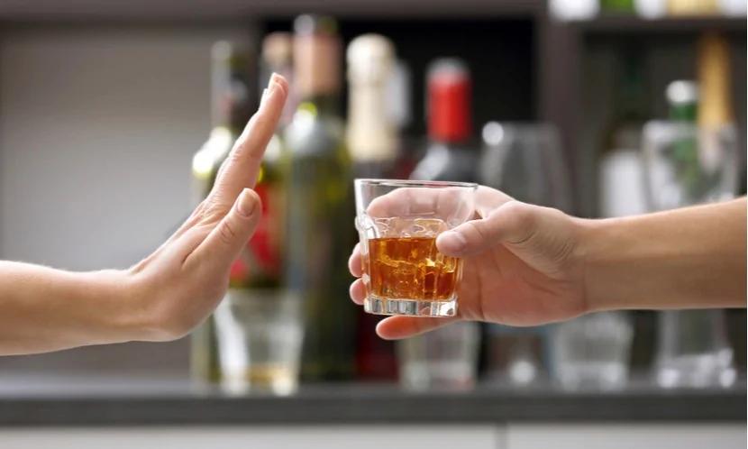 飲酒沒有安全量！研究：提高罹癌、失智風險 酒後臉紅更危險