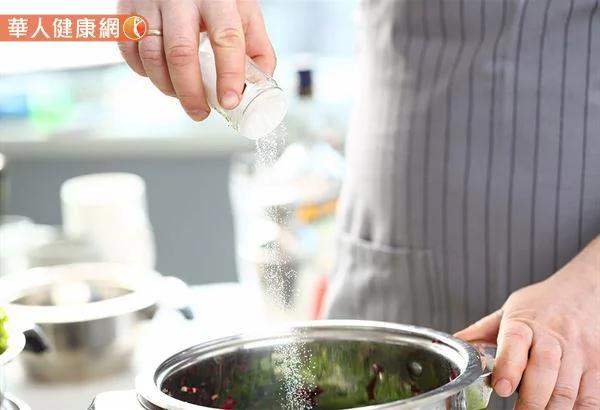 預防腦中風、通血路該怎麼吃？營養師：必吃精氨酸3大營養素 手搖飲有絕配