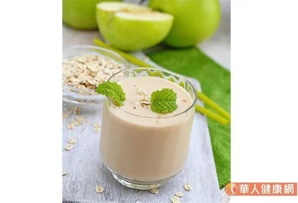 預防腦中風、通血路該怎麼吃？營養師：必吃精氨酸3大營養素 手搖飲有絕配