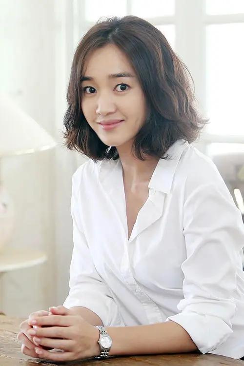 韩媒曝宋慧乔离婚一年多正式复工 接拍新剧演绎关于离别的故事